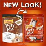 Friskies Party Mix Cat Treats, Gravy-licious Crunch Chicken and Gravy - 454 g Cannister (1 Pack) - Image 4