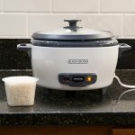 BLACK+DECKER 2-in-1 Rice Cooker & Food Steamer - 6-Cup Capacity, Automatic Keep Warm, Nonstick Bowl, Steaming Basket - Effortless Cooking - Image 3
